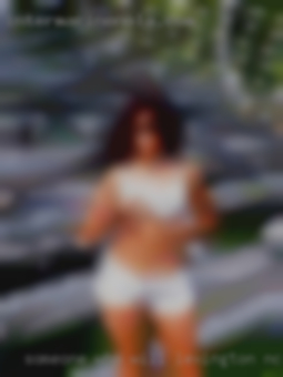 Someone Lexington, NC nude who will treat me like a lady.